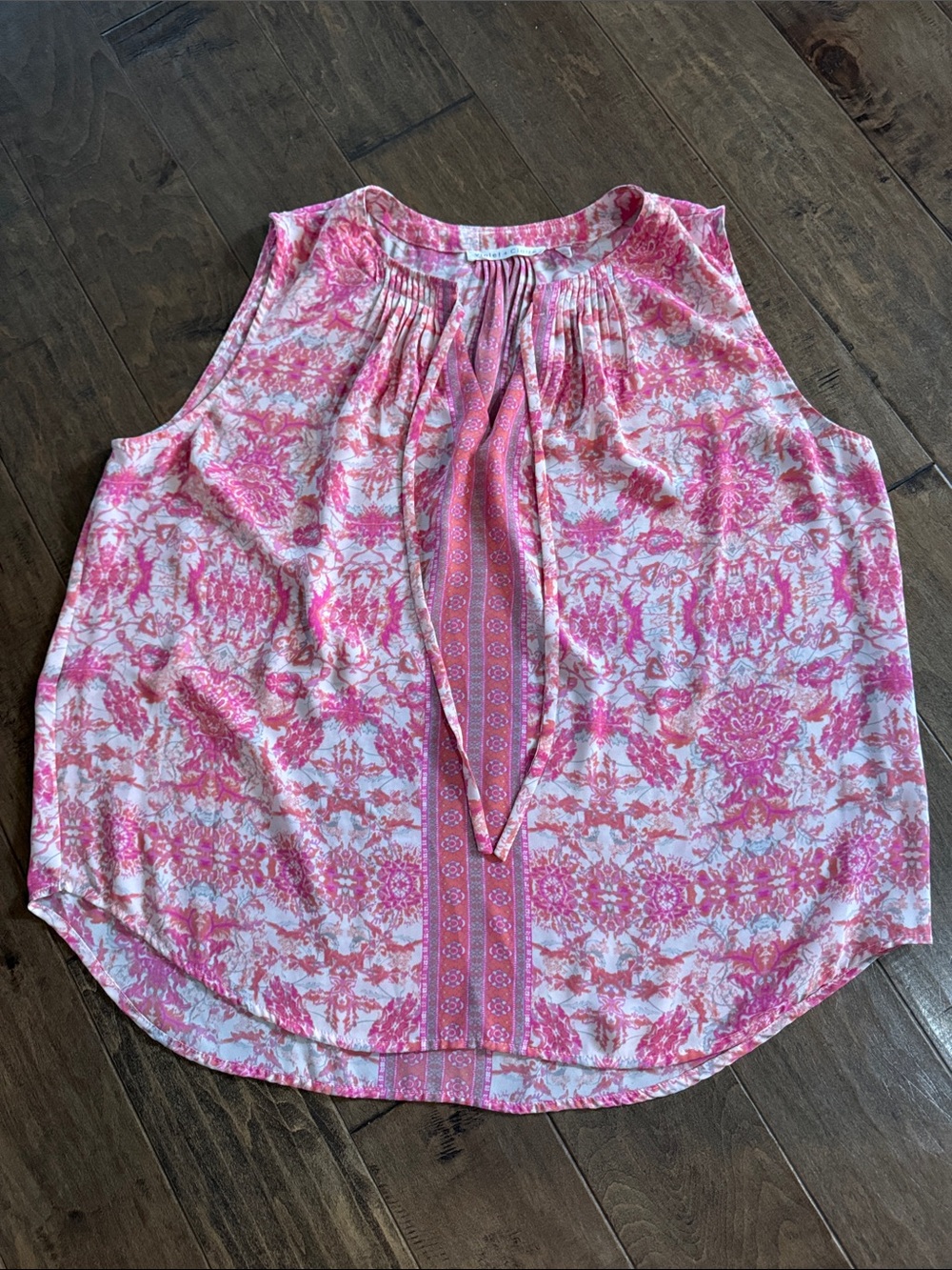 Violet & Claire Pink Printed Tie-Neck Sleeveless Camisole
